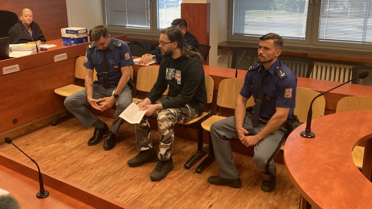 Bývalý dobrovolný strážce nenese vinu za požár v Českém Švýcarsku